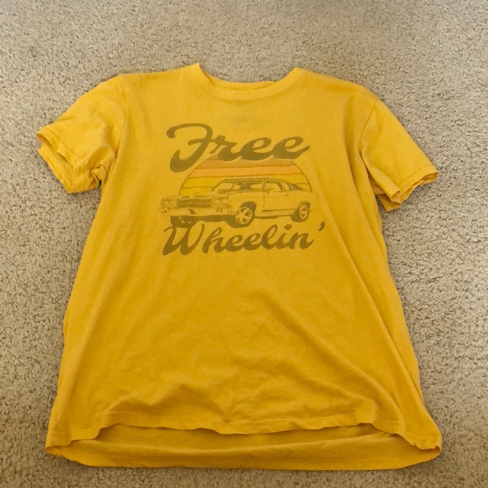 yellow oversized T-shirt